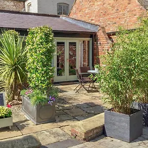 Holiday home The The Coach House Wrexham